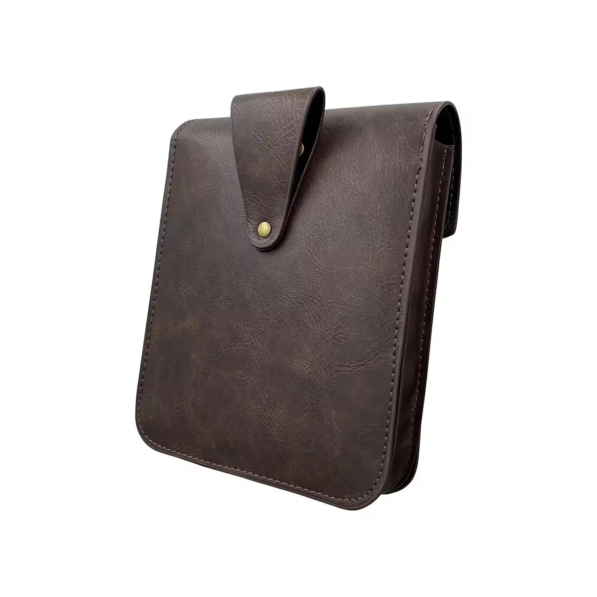 Rückseite der braunen Gürteltasche aus Kunstleder – Mittelalter LARP Design mit stabiler Gürtelschlaufe