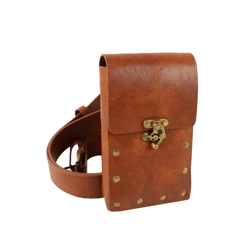 Braune Ledertasche des Mittelalter Taillengürtels mit Messingverschluss – LARP Gürtel im Wikinger Stil aus PU-Leder